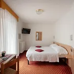 Hotel Villa Emma